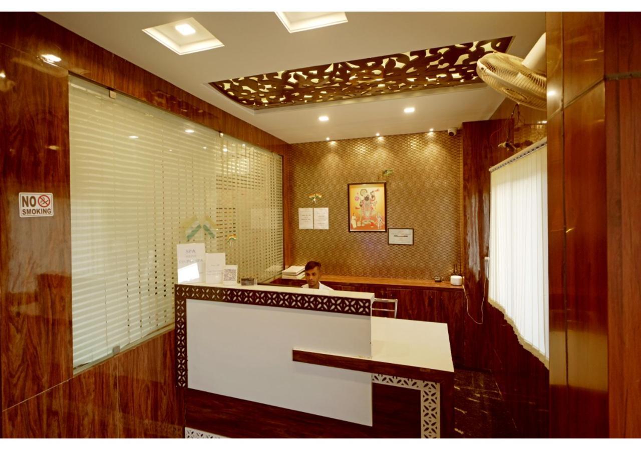 Hotel Raha Udaipur Esterno foto